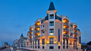 Hôtel Le Nouveau Monde