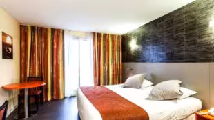 Logis Hôtel Adelphia