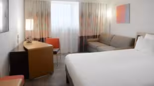 HÔTEL NOVOTEL CAEN CÔTE DE NACRE