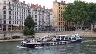 LES YACHTS DE LYON