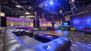 AK Bowling