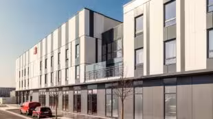 Hôtel ibis Paris Cœur d'Orly Aéroport