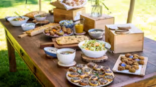 Le Petit Château de Conteville - Repas convivial