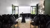 Salon Tropical