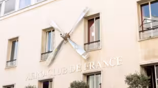 Façade_Aero Club
