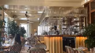 Public House Paris