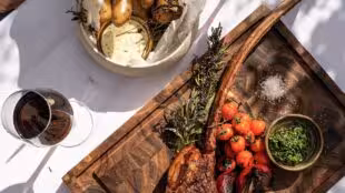 Vesper - Restaurant & Cocktail Bar