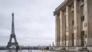 1. Vue exterieur Palais de Chaillot @Couloir3