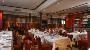 ym-BelCantoParis-salle rez de chaussee