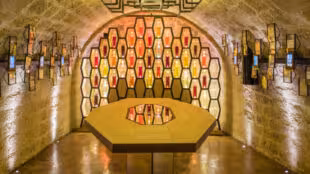 Les Caves du Louvre-Étiquetage