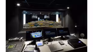 Auditorium-15.jpg-1920x1920