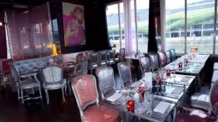Le Café Barge