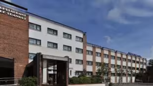 Mercure Maurepas Saint-Quentin