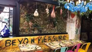Café du village