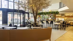 Novotel Paris Suresnes Longchamp ****