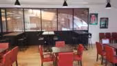 La Terrasse du Stade Francais-La salle du restaurant