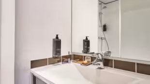Ibis Paris Porte de Montreuil ***