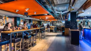 Belushi's Canal - Bar