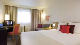 Novotel Amiens Est****