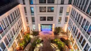 Le Grand Quartier