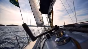 Balade en mer sur un voilier avec skipper