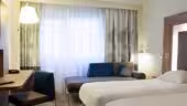 Hôtel Novotel Fontainebleau Ury ****