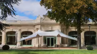 pavillon-dauphine-tente-nomade-exterieur