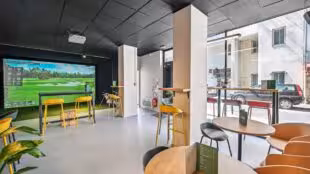 Swing City Paris - Golf Indoor & Tapas
