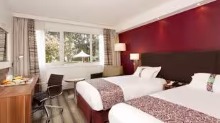Holiday Inn Lille - Ouest Englos