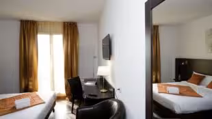 L'epi Hotel