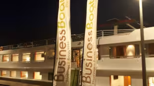 Business Boat