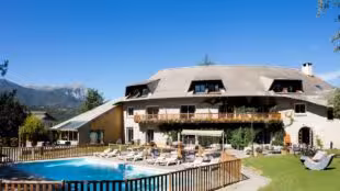 HÔTEL&SPA LES BARTAVELLES