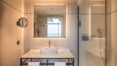 Salle de bain chambre supérieure