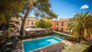 Le Clos de L Aube Rouge