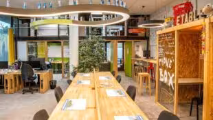 L'Étable-Coworking, Salle de réunion, Domiciliation, Formation & Conseil