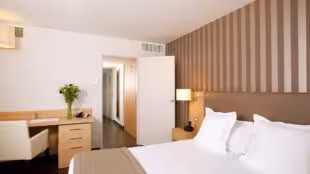 Appart Hôtel - Residhome Nantes Berges de la Loire