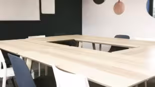 CoWork ETC : Salle de réunion et Coworking