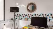 UNE MAISON BLEUE