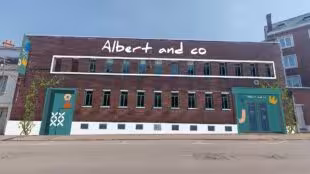 Albert and co (Chez Albert)