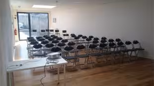 SPRING BOX CENTRE D'AFFAIRES