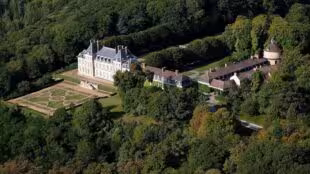 Château de Saint-Jean-de-Beauregard