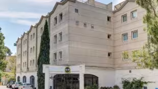 B&B HOTEL Marseille La Valentine Porte d'Aubagne