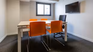 Clermont Business Box