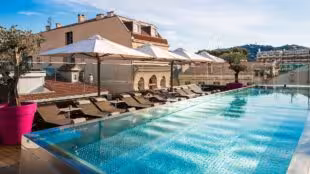 Five Seas Hotel