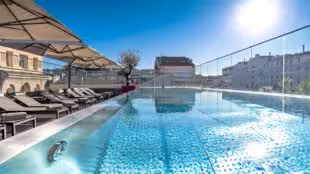 Five Seas Hotel