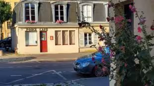 Pouce Café