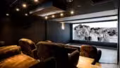 Club 13 Restaurant / Projection