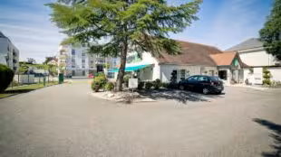 Hôtel Restaurant Campanile