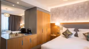 Brit Hotel Paris Orly