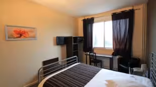 Adonis Lyon Est Hotel Artys